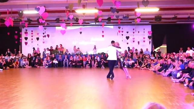 Andrey Panferov y Ekaterina Petrova - La Tupungatina - TangoEmotion 2018 Lazise (Italy) смотреть онлайн