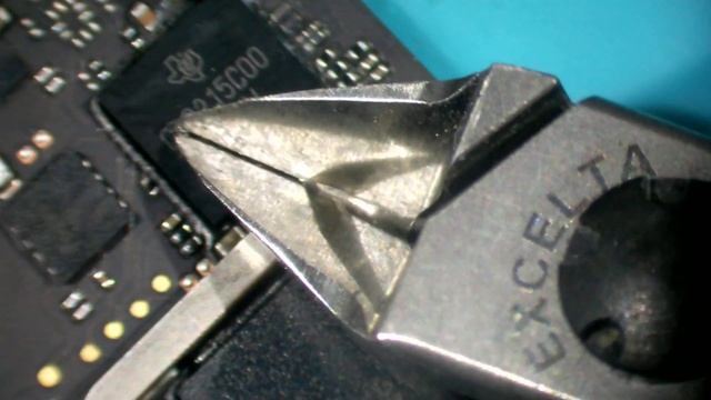 MacBook Pro A1706 Water Damaged - Quick Repair смотреть онлайн