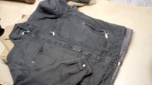 Мешок № 19102 Куртки Микс. Австрия. Арт 3002. вес 27 кг. цена 6,99 евр/кг