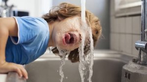 Почему нельзя пить воду из под крана?