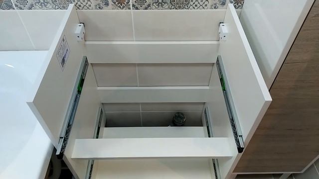 Установил умывальник с тумбой и пеналом своими руками в ванной комнате смотреть онлайн
