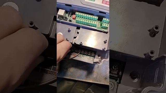 INVT repair starting section damage dead     and IGBT section resister damage смотреть онлайн