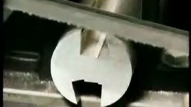 Ленточнопильный станок по металлу Jet HVBS-812 R смотреть онлайн