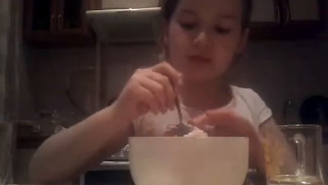 Как сделать пластилин из муки, воды и соли★☆♥♡■□●○ смотреть онлайн