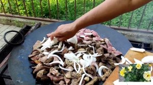 Как приготовить садж ичи  из мяса и субпродуктов на костре