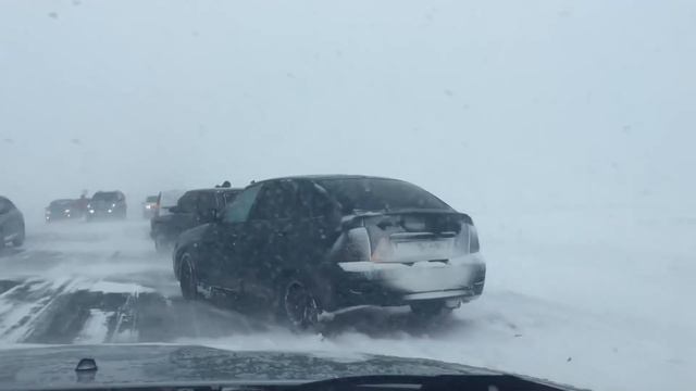 Метель на трассе Саратов Аткарск Аваря из За МарозаПагибли 11 Вадител