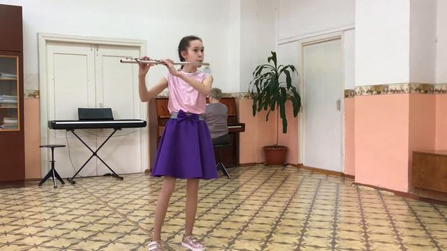 Сергеева Анна, 11 лет. Ф. Госсек "Тамбурин"