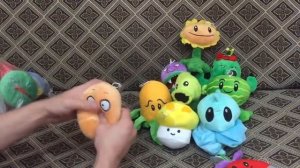 ПЛЮШКИ ИЗ КИТАЯ | РАСТЕНИЯ ПРОТИВ ЗОМБИ (распаковка и обзор игрушек)