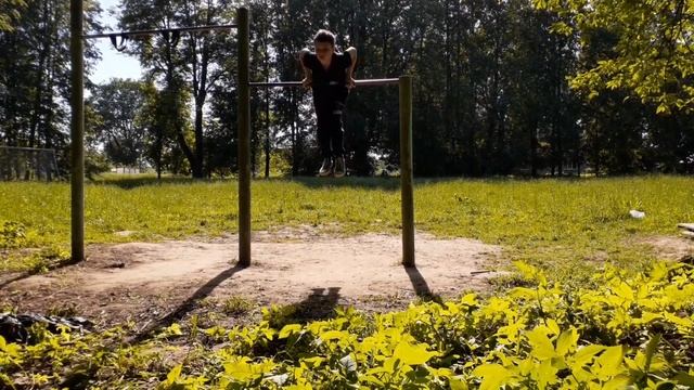 50 ПРОСТЫХ ЭЛЕМЕНТОВ НА ТУРНИКЕ смотреть онлайн