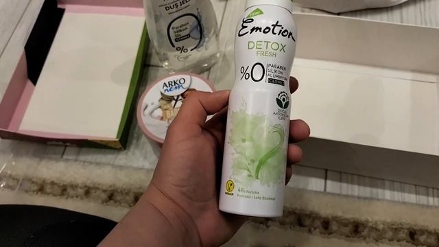 РАСПАКОВКА СЕКРЕТНОЙ КОРОБОЧКИ ОТ DENEBUNU.COM смотреть онлайн