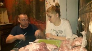 Разделываем Свиную Ногу.