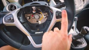 Устанавливаем круиз контроль с AliExpress в Ford Fiesta