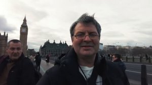 В центре Лондона крутят наперстки! Кошмар 90 е