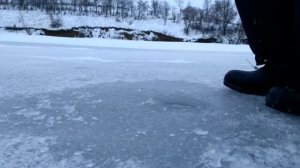 Зимняя рыбалка в Луганске!