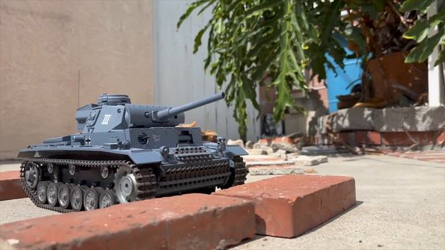 HENG LONG 1/16 RC GERMAN PANZER III - OBSTACLE TEST RUN смотреть онлайн