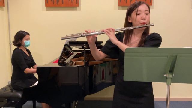 Minuet - G5 A2, ABRSM Flute Exam Pieces from 2022 смотреть онлайн
