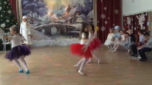 Танец Звёздочек в детском саду ⭐️