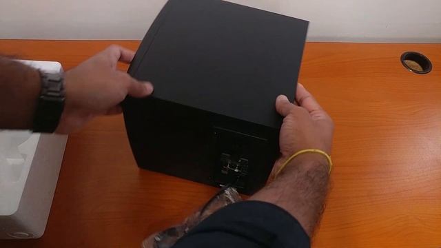 Microlab M300 2.1 multimedia speakers - Unboxing смотреть онлайн