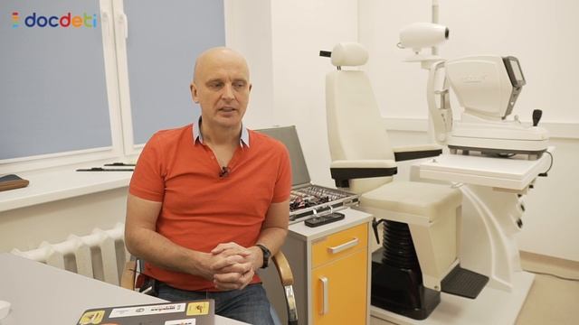 Дакриоцистит новорожденных. У ребенка «закисает глазик». Офтальмолог DocDeti Вадим Бондарь смотреть онлайн