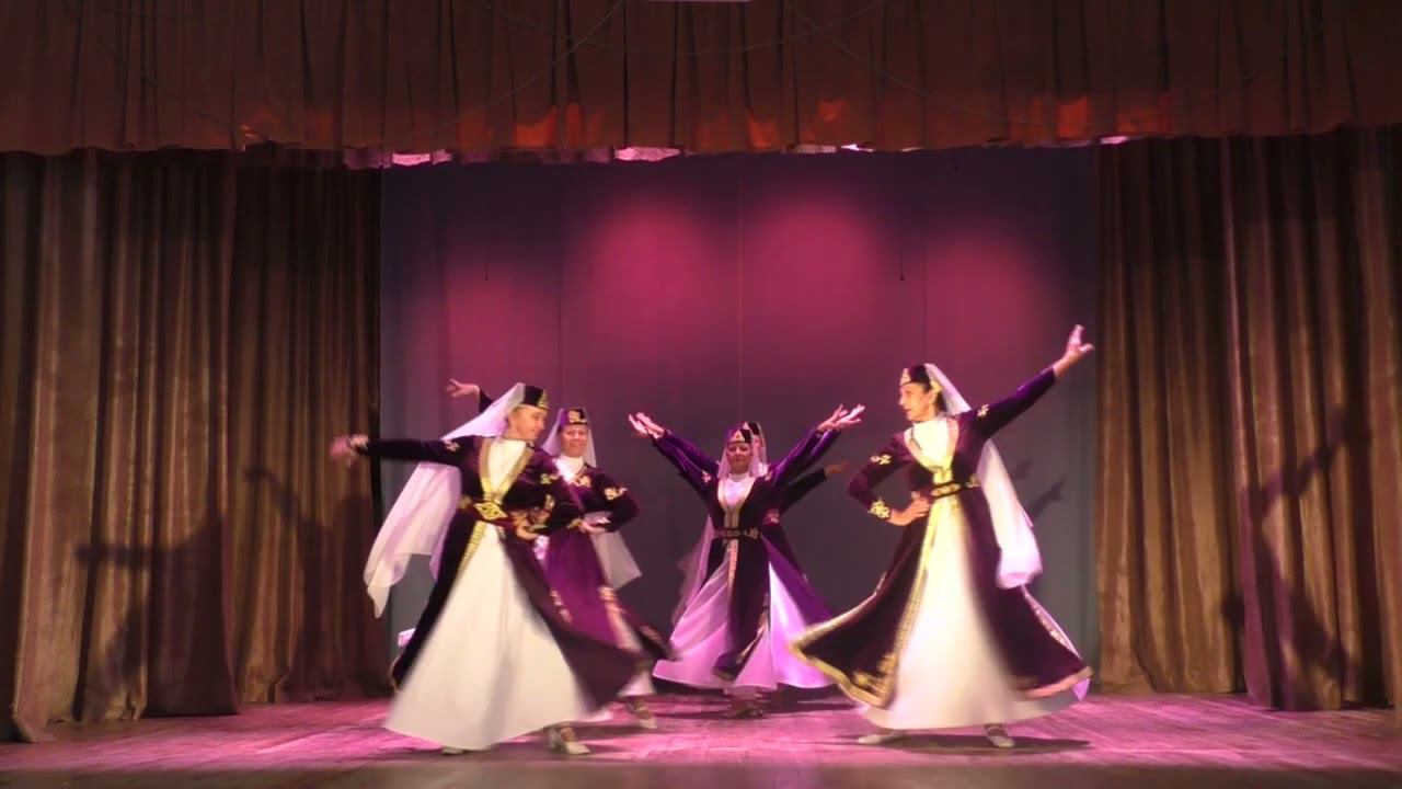 Коллектив крымскотатарской культуры "Яшлыкъ" - "Бахчисарайская хайтарма"
