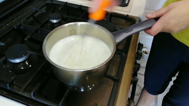 КАРАМЕЛЬНЫЙ МЕДОВИК С КЛУБНИЧНЫМ КУРДОМ. ЛУЧШИЙ РЕЦЕПТ МЕДОВИКА