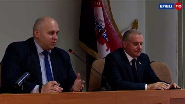 За бездействие в работе придется ответить : глава Ельца Евгений Боровских смотреть онлайн