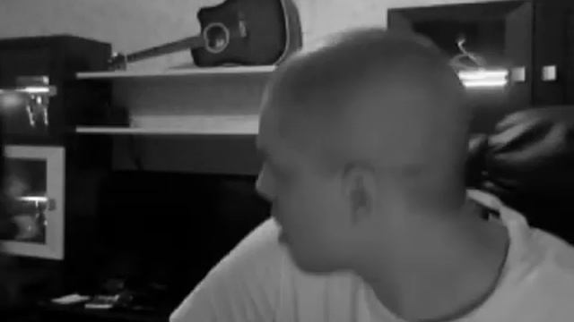 NESTAJKO VS MAMA