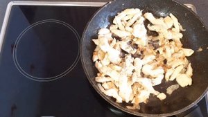 Сочная Куриная Грудка в Сметанном Соусе с Чесноком/Вкусно и Просто ?