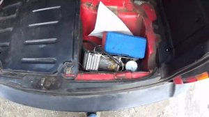 Заделал дыры в кузове стеклотканью. Прошло два года. Показываю что произошло