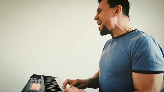 Роман Жданов - Хочешь Услышать (live piano version) смотреть онлайн