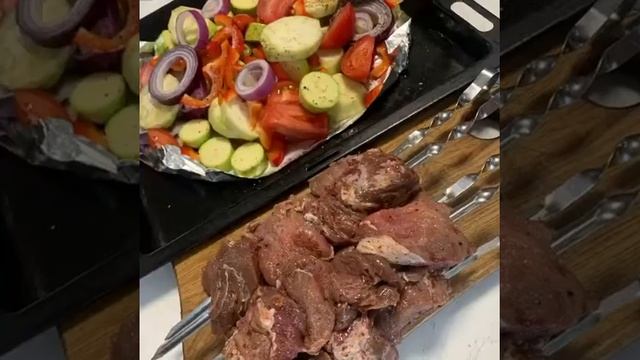 Новый рецепт шашлыка с овощами в духовке! Рецепт шашлыка из кабана. На Пасху супер рецепт шашлыка!