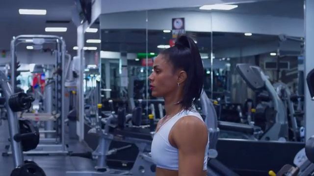 Fitness Girl Motivation - Ysmary - BMPCC4K смотреть онлайн