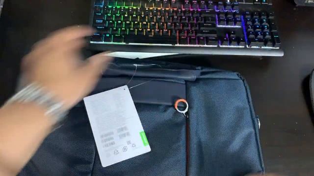 Lenovo 15.6 NAVA blue laptop case review/unboxing смотреть онлайн