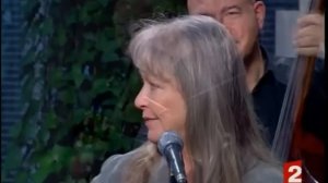 Марина Влади поет песню В. Высоцкого - "То ли - в избу и запеть..."