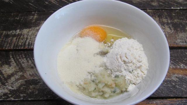 Картофельные клецки с куриным бульоном