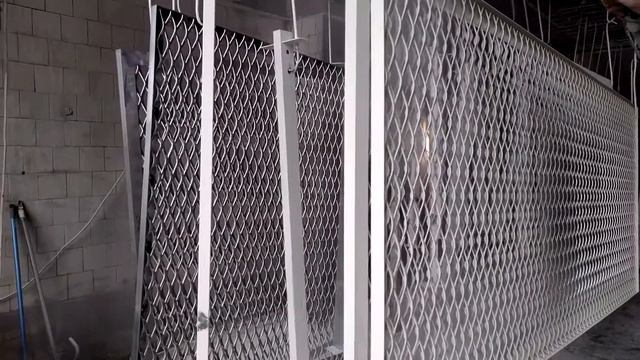 Процесс нанесения порошкового грунта и краски смотреть онлайн