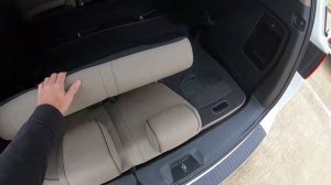 Honda Odyssey Tutorials - How To Use Stowing Magic Rear Seats