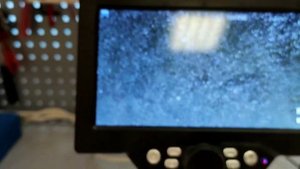 Что внутри бесконтактной банковской карты?