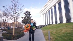 Muhsinbek Mo'minov - Onang borida uchib yurasan