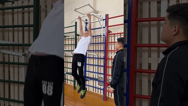 ОШ5 им Б Момышулы Алау 3 Подтягивание на перекладине смотреть онлайн