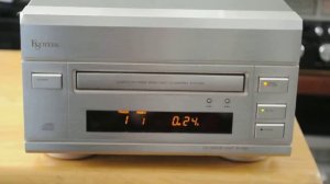 Esoteric P700 High End CD Player
