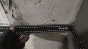 Угол 90° при штукатурке стен. Один из способов.