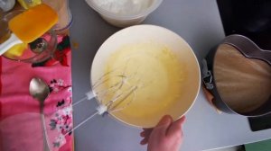 Йогуртовый пирог суфле? рецепт
