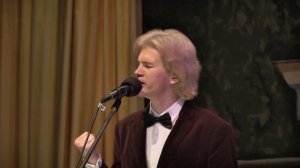 Александр Бичёв- О чем задумались мадам?