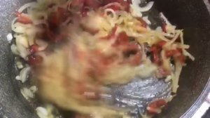 желудочки куриные с фунчозой