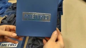 Подарочная коробка крышка-дно  из переплетного картона , кашированная дизайнерской бумагой