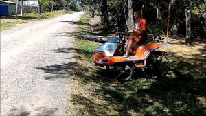 Минитрактор, болотоход Kubota.