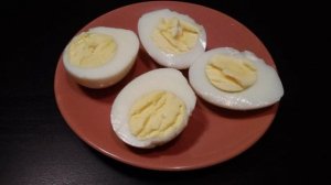 Еврейская закуска в яйце