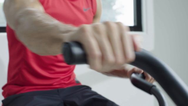 Nautilus - Schwinn Airdyne AD6 Upright Bike - Product Overview смотреть онлайн