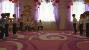 Танец мальчишек,утренник 8 марта 2018г.